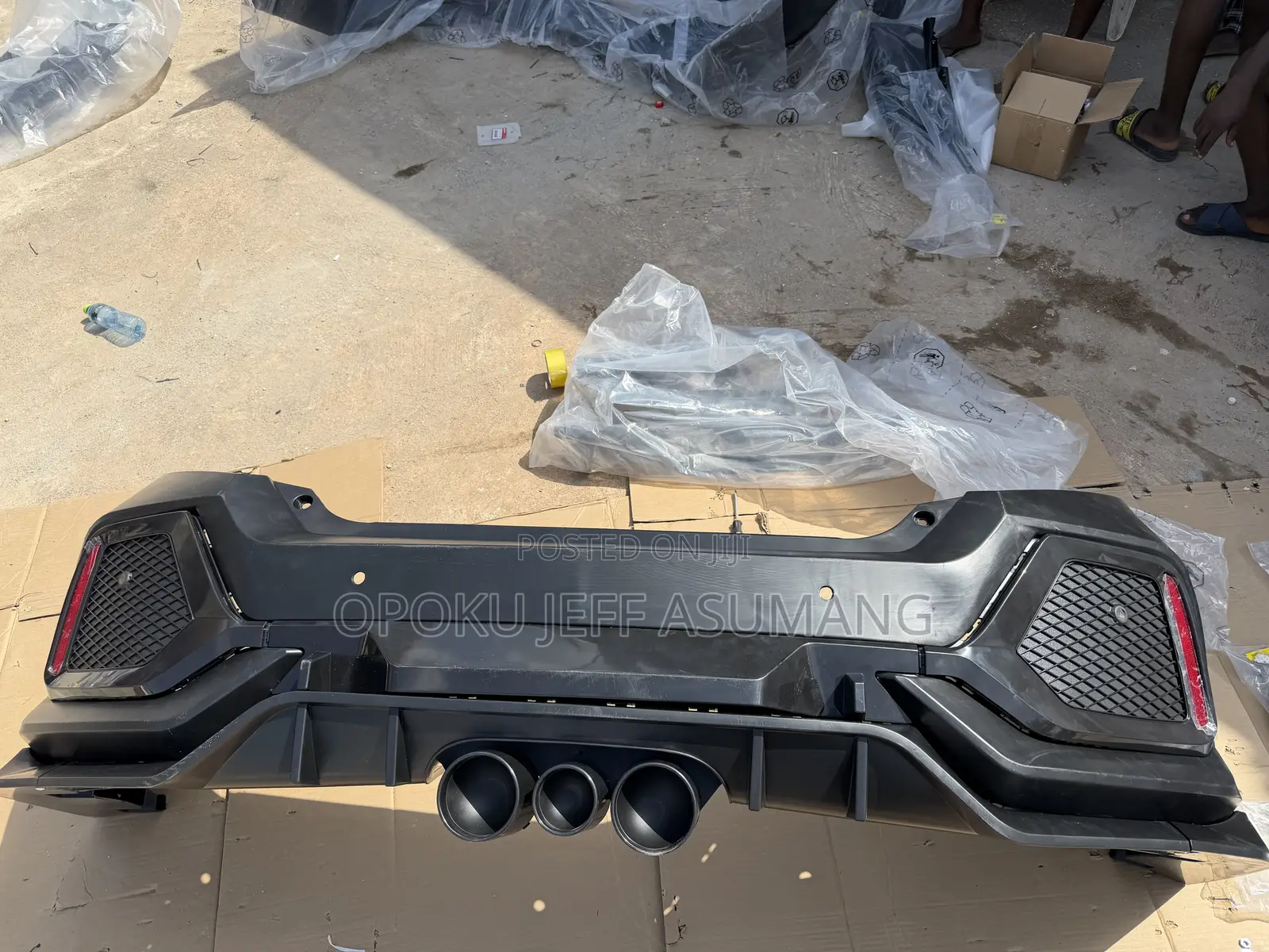 Honda Civic 2016 - 2018 Hatchback Back Bumper Complete