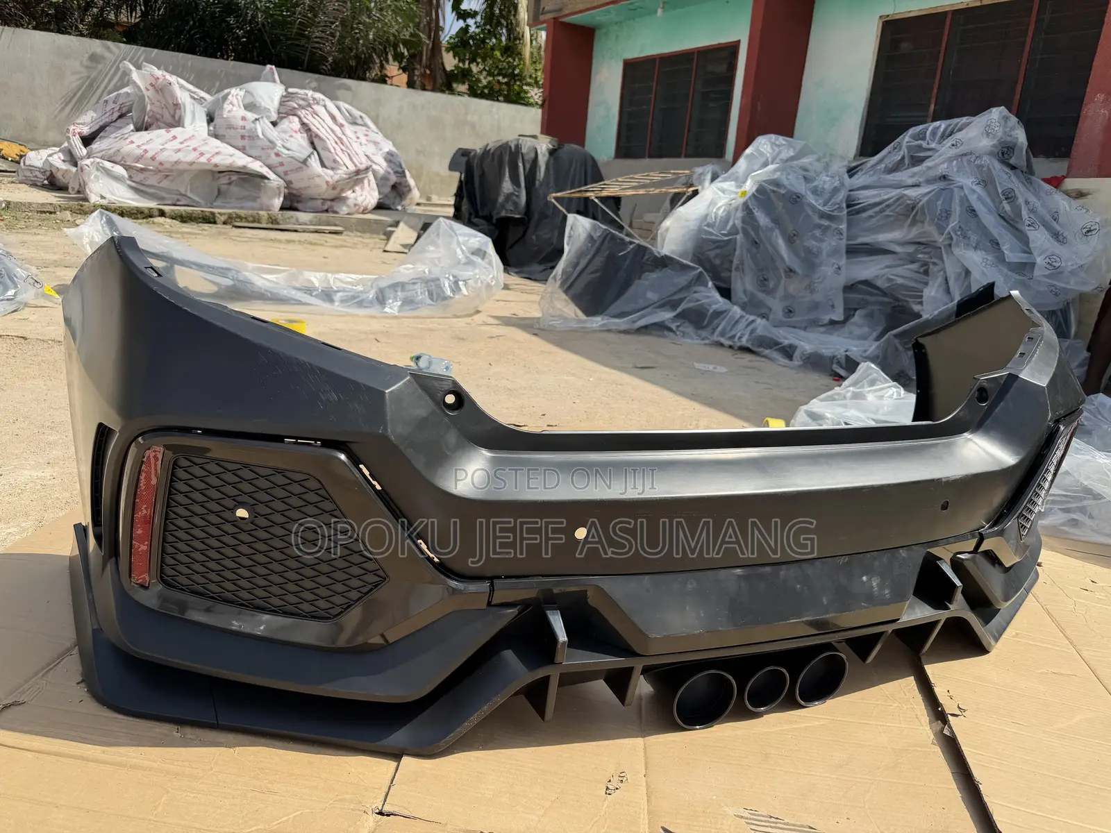 Honda Civic 2016 - 2018 Hatchback Back Bumper Complete