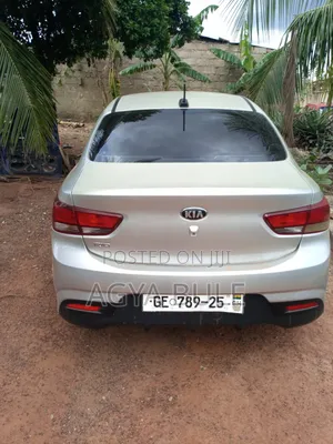 Kia Rio S Hatchback 2018 Silver