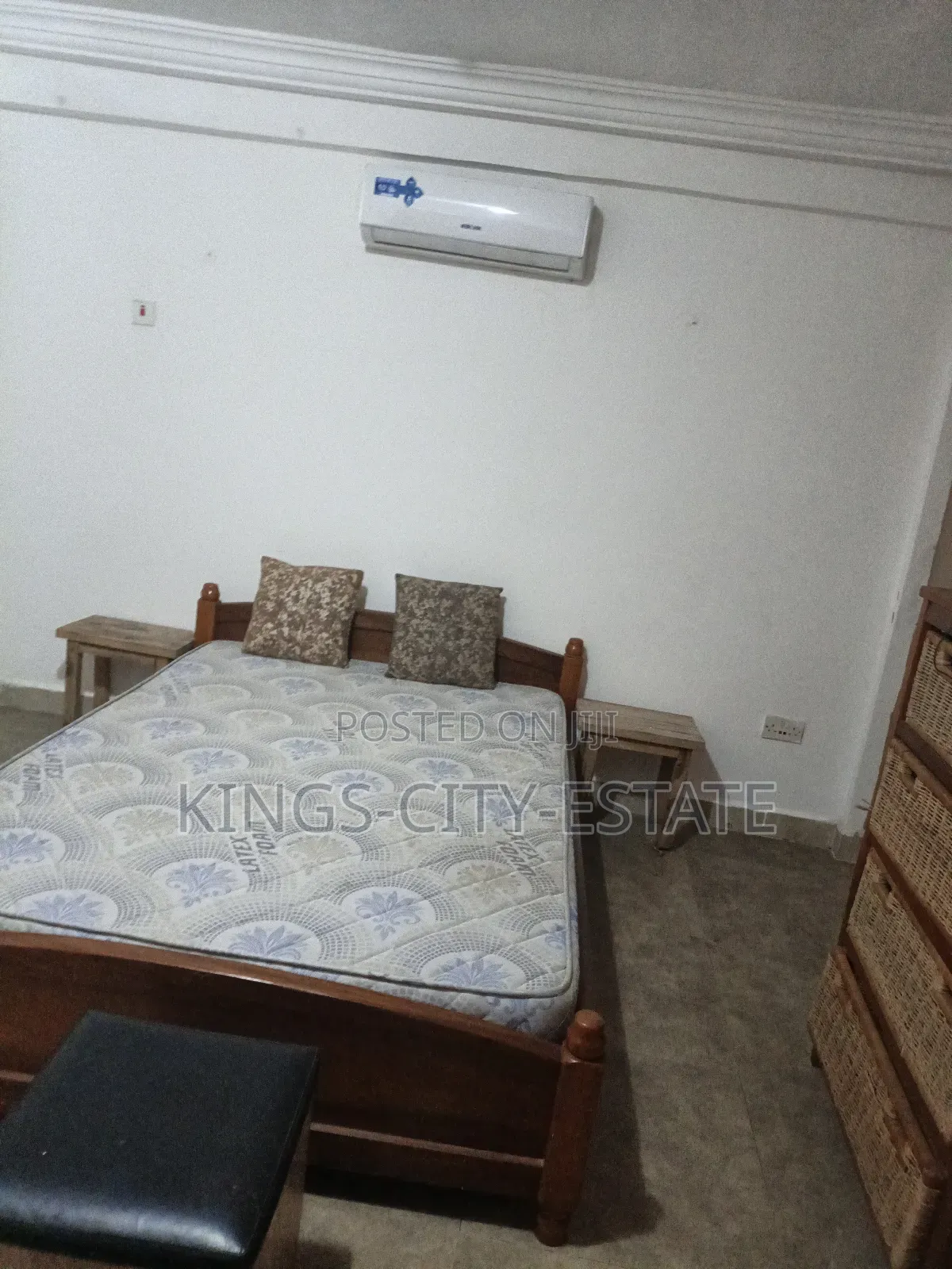 Furnished 1bdrm Apartment in Laboni Cell Bridge, Celsbridge Area