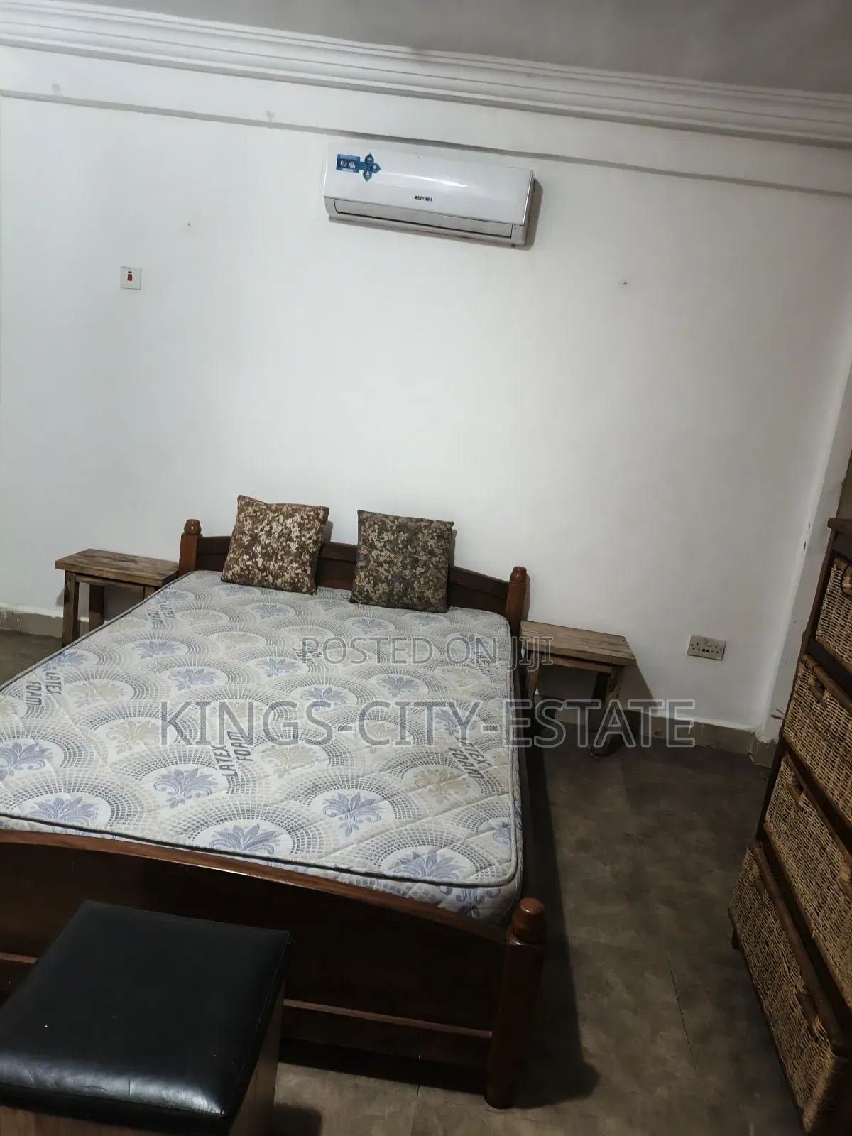 Furnished 1bdrm Apartment in Laboni Cell Bridge, Celsbridge Area
