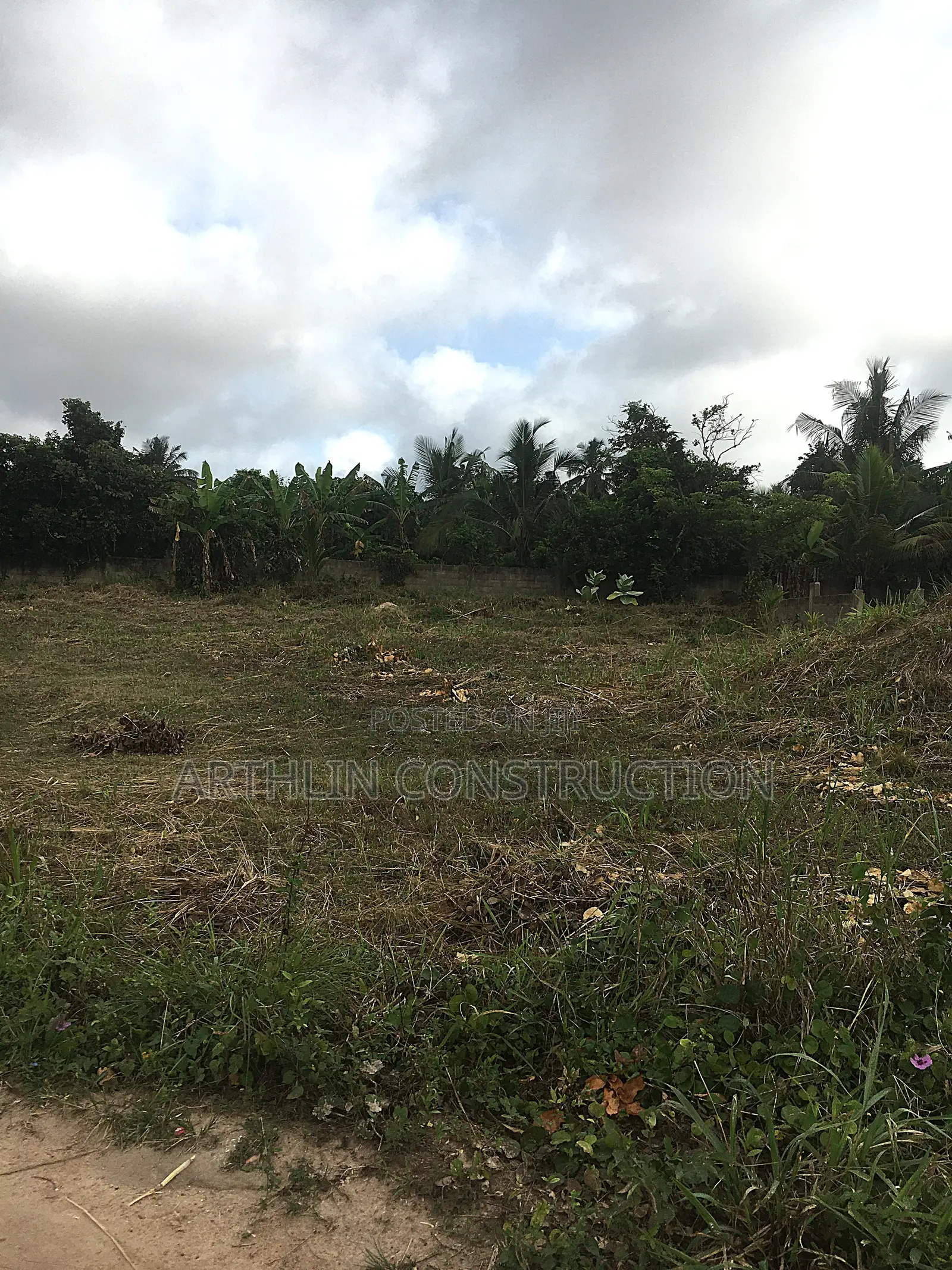 Developed Land Close to Roadside/Swedru Secondary School for Sale