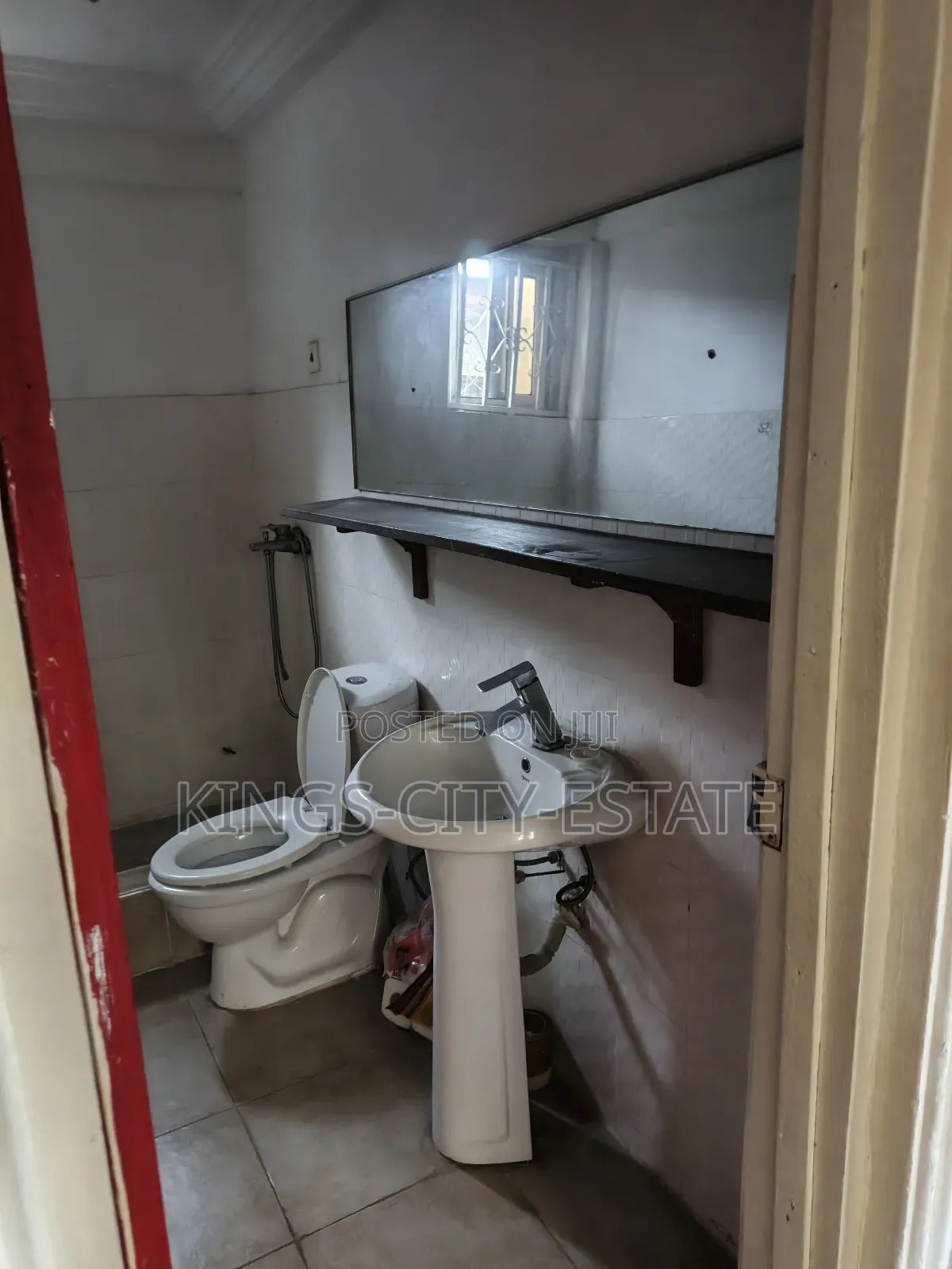 Furnished 1bdrm Apartment in Laboni Cell Bridge, Celsbridge Area