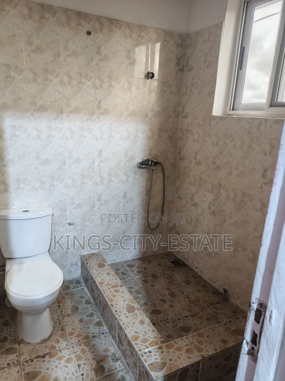 Furnished 1bdrm Apartment in Laboni Celsbridge for rent