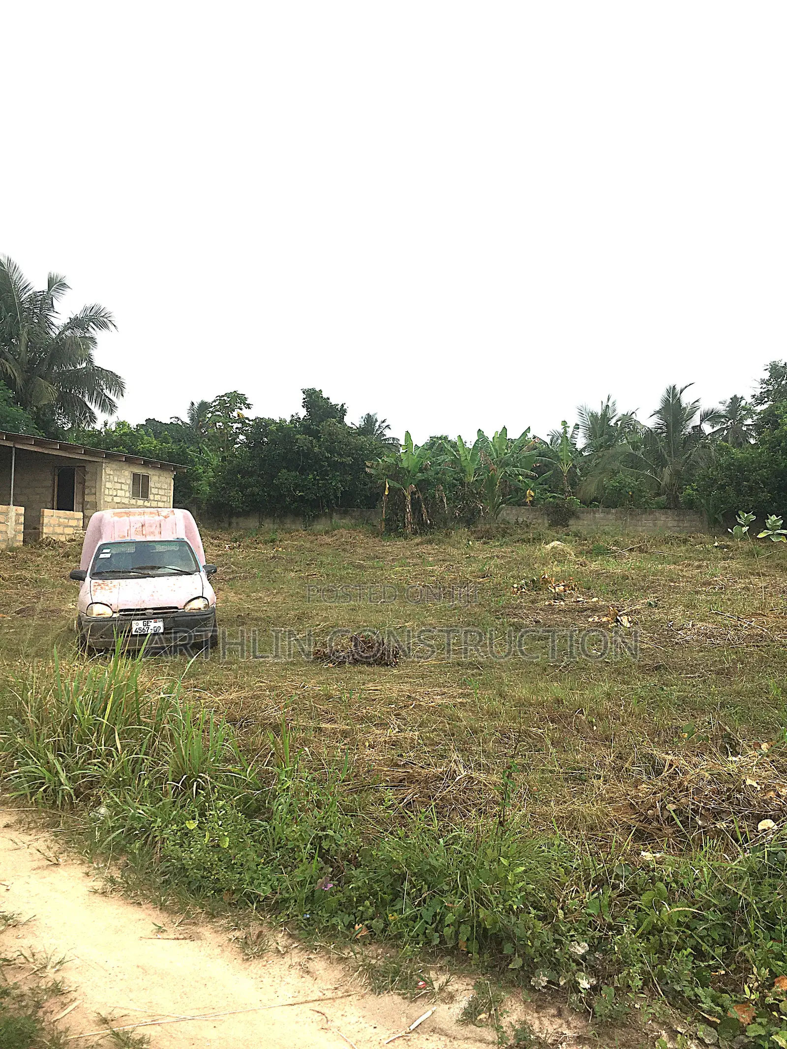 Developed Land Close to Roadside/Swedru Secondary School for Sale