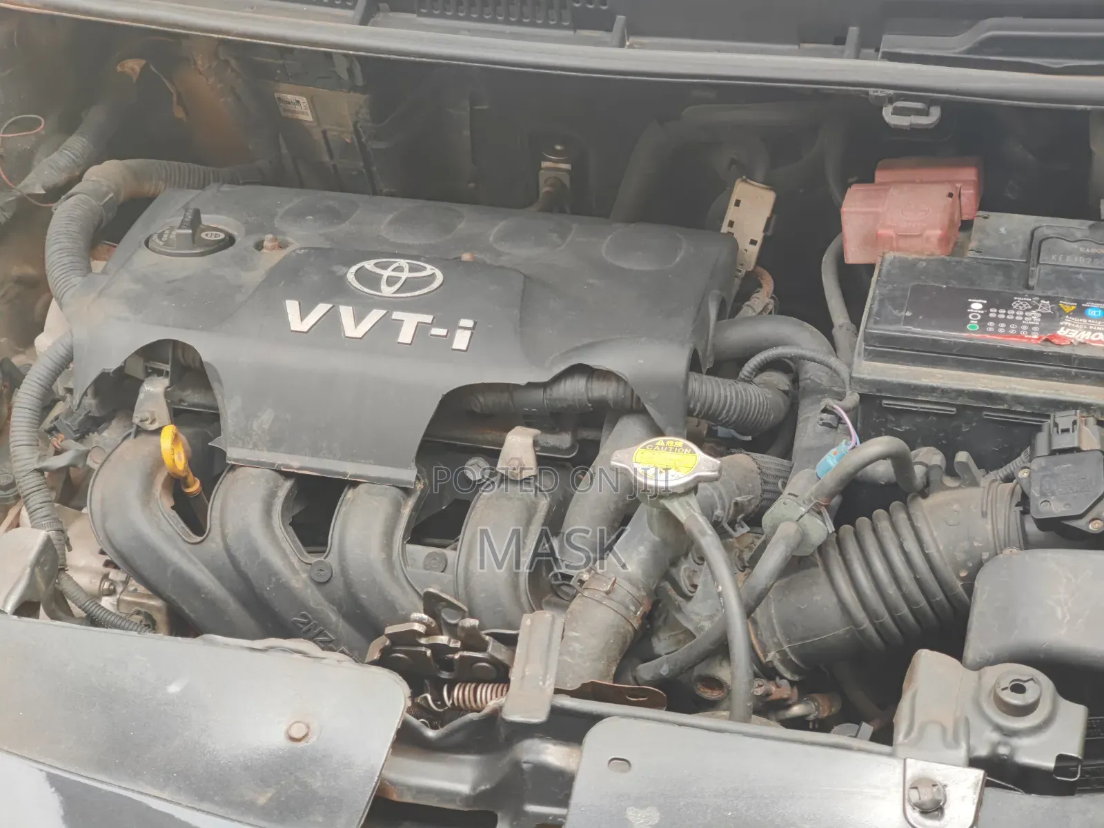 Toyota Yaris Base Sedan 4dr 2010