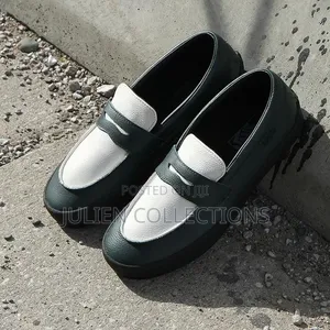 Vans Skate Loafers Green White and Black