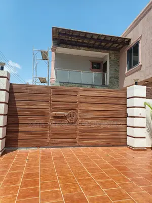 4bdrm House in 4 Bedroom House, Abeka for rent