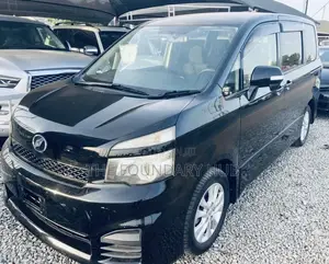 Toyota Voxy 2012 Black