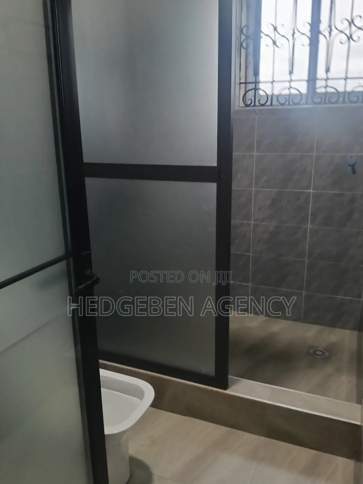 2bdrm Apartment in Ghana Flag for rent
