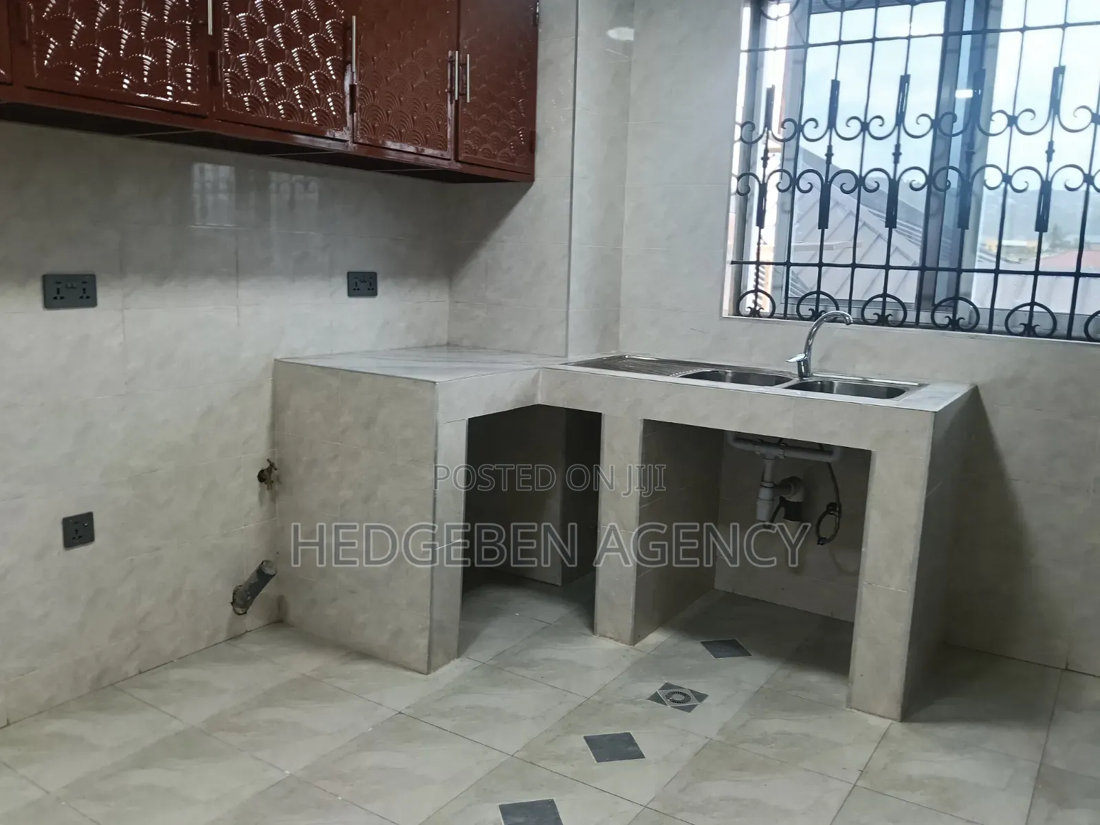 2bdrm Apartment in Ghana Flag for rent