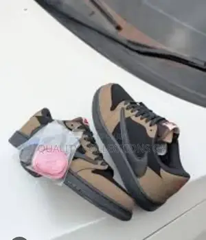 Nike Air Jordan 1 Low Travis Scott Velvet Brown
