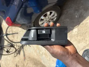 Toyota Camry 2012 2013 3014 Boot and Fuel Tank Opener