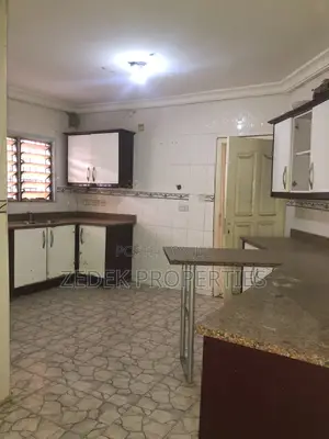 3bdrm Apartment in Kwabenya, Ashomang Estate for rent