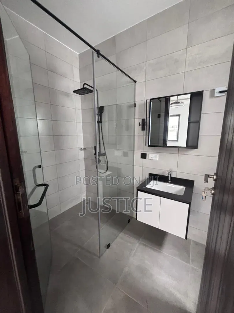 4bdrm House in Cantonments, US Embassy Area for sale
