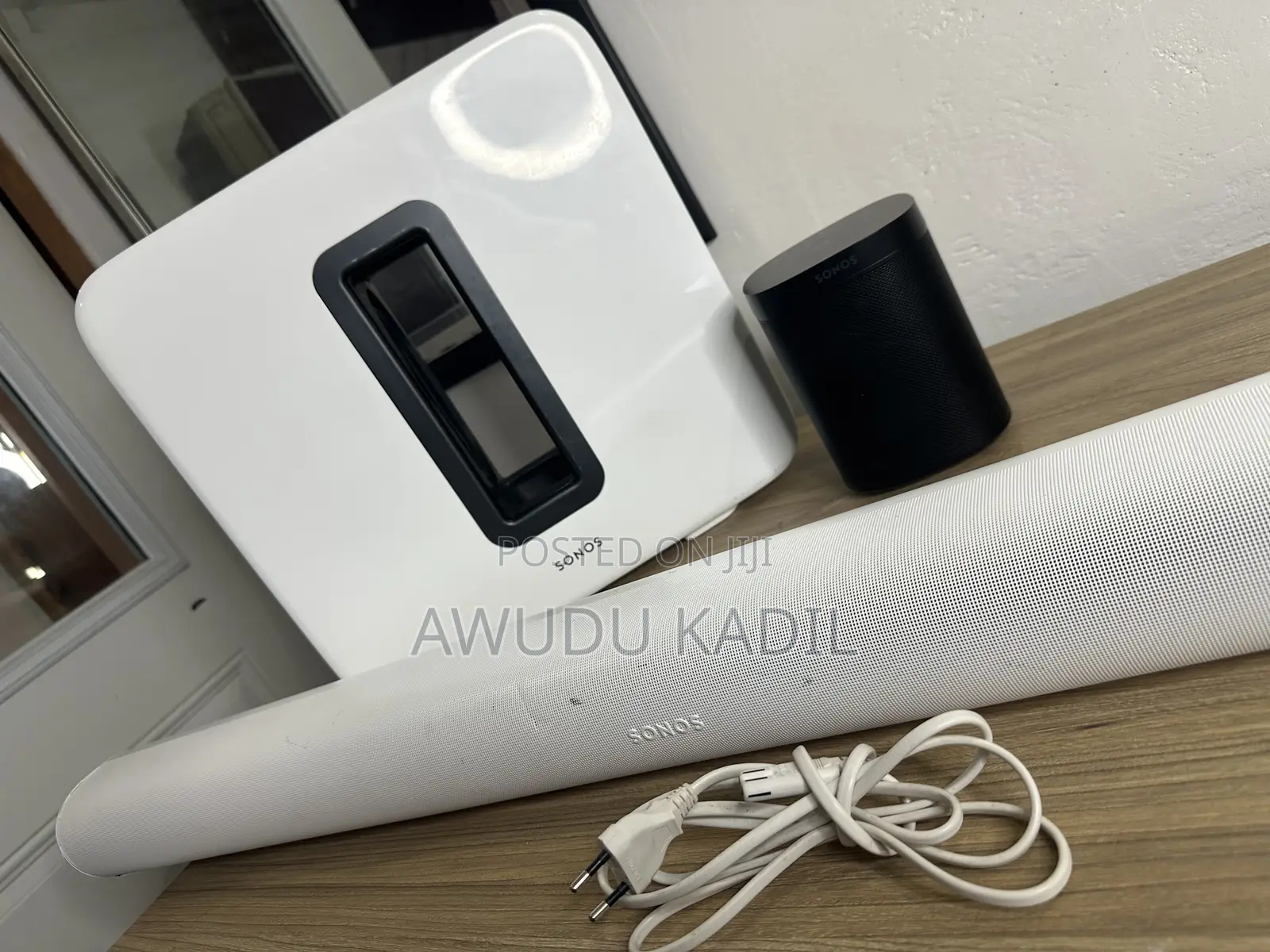 Sonos Arc Soundbar With Sub Gen 2 and 1sl Speaker