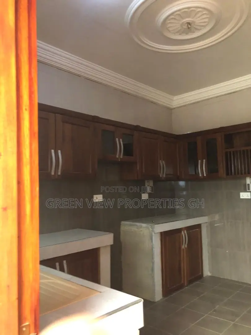 3bdrm Apartment in Ga South Municipal for rent