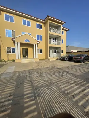 2bdrm Apartment in Unique Key Agency, West Legon for rent