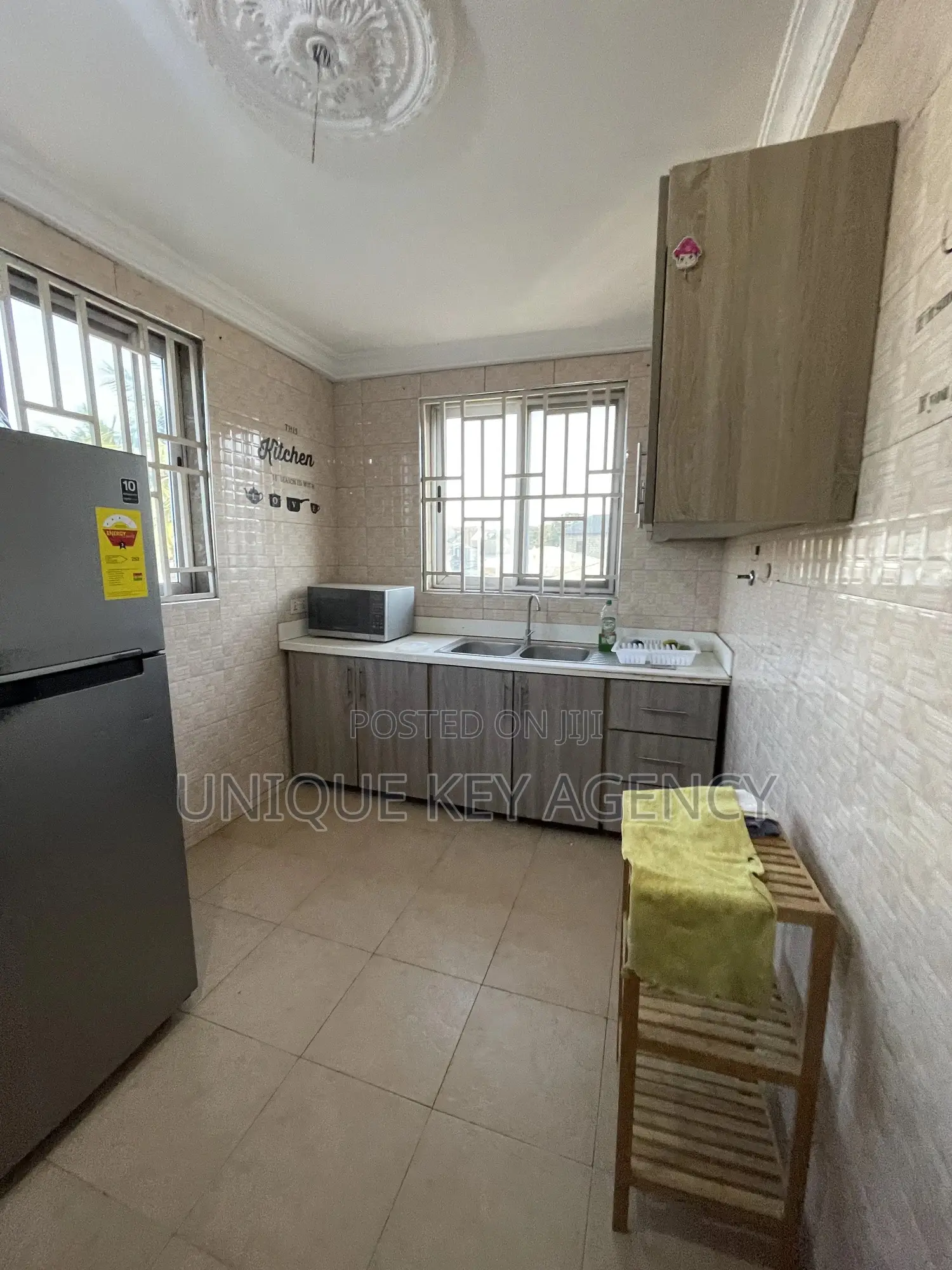 2bdrm Apartment in Unique Key Agency, West Legon for rent