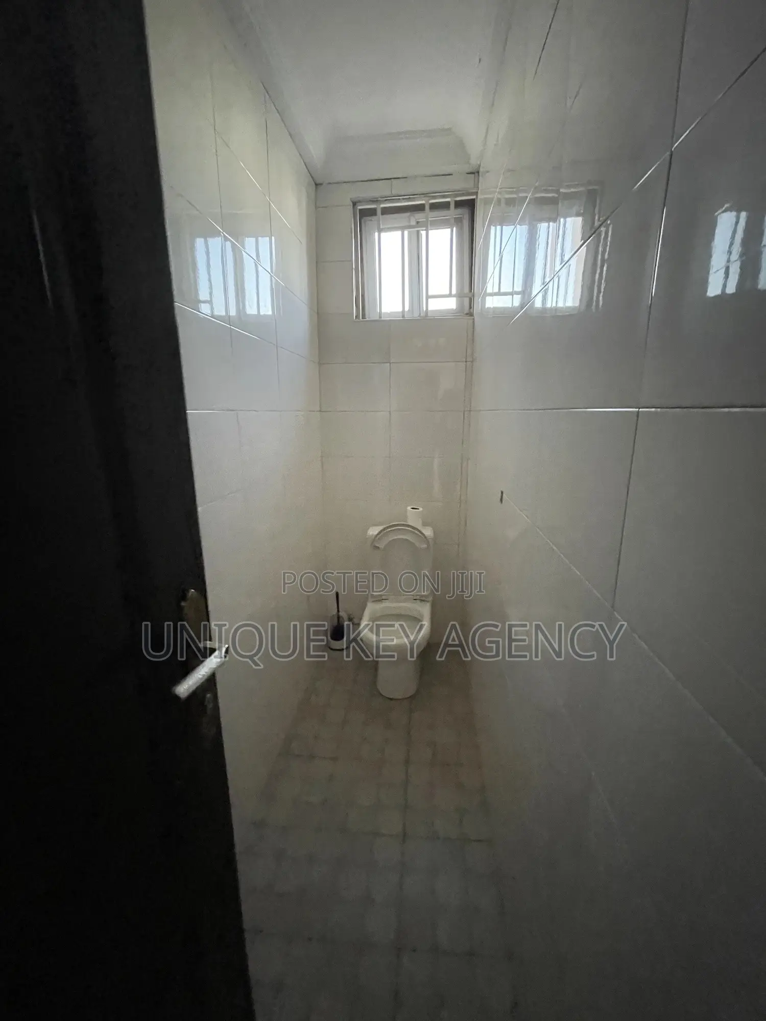 2bdrm Apartment in Unique Key Agency, West Legon for rent