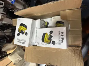 Pro Wireless Lavalier Microphone Set