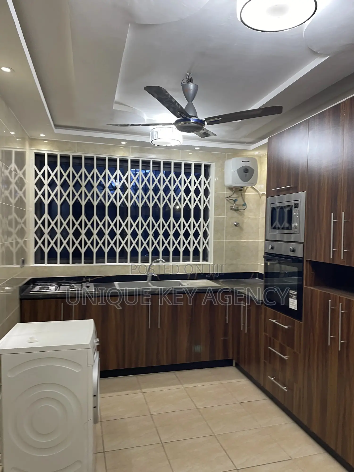 4bdrm Apartment in Unique Key Agency, Tesano for rent
