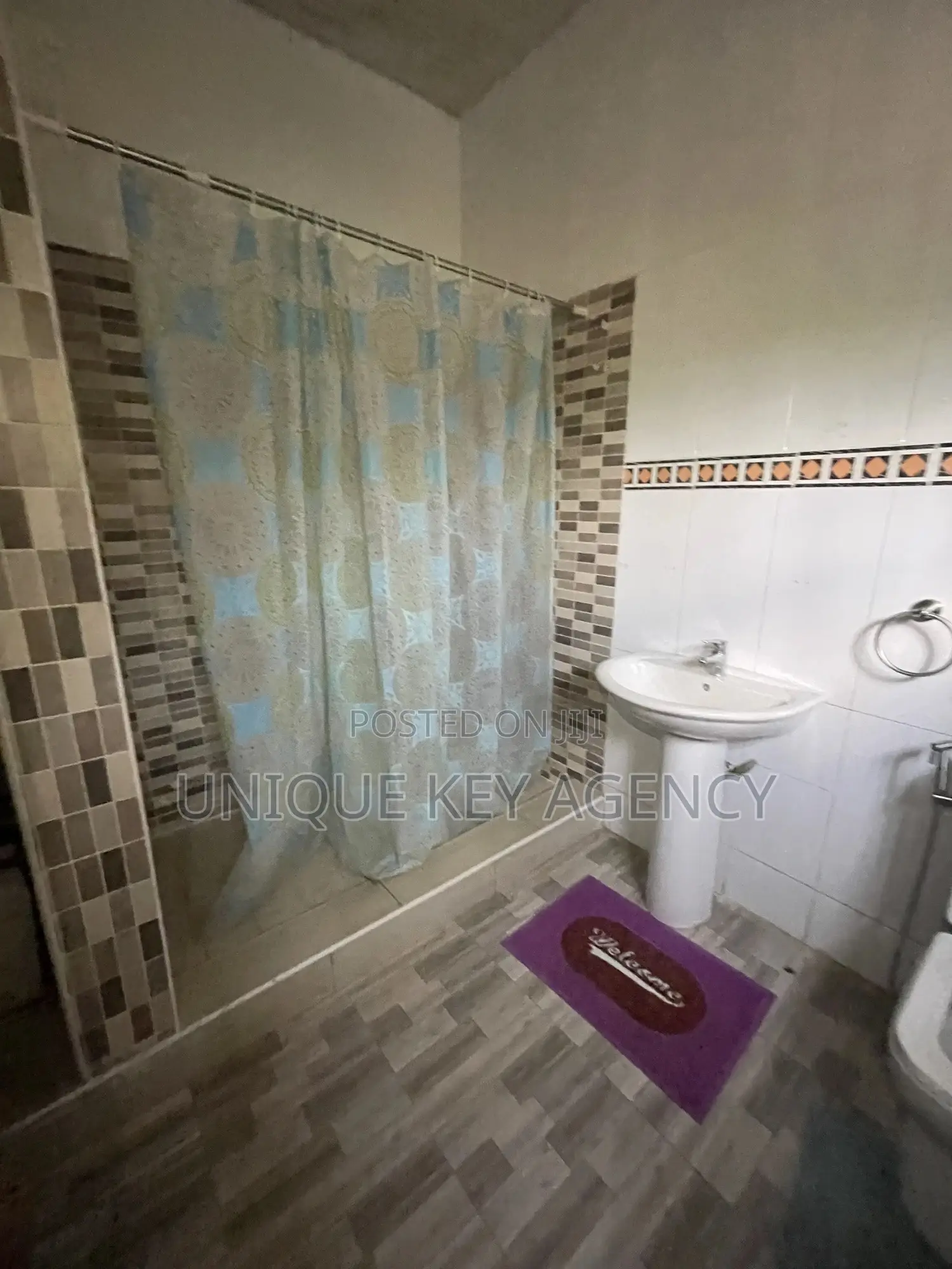 4bdrm House in Unique Key Agency, Manet Court for rent