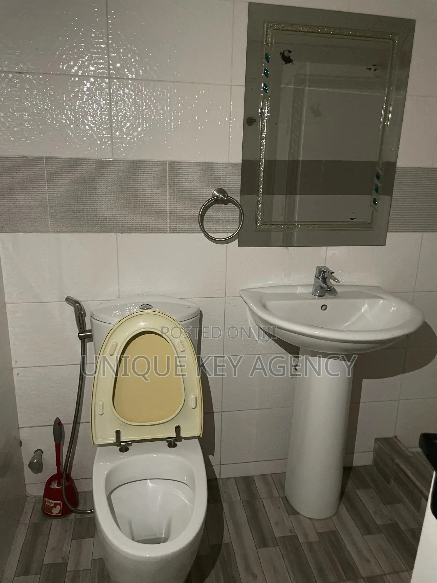 4bdrm House in Unique Key Agency, Manet Court for rent