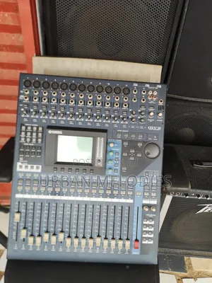 Yamaha 01v96 Digital Mixing Console