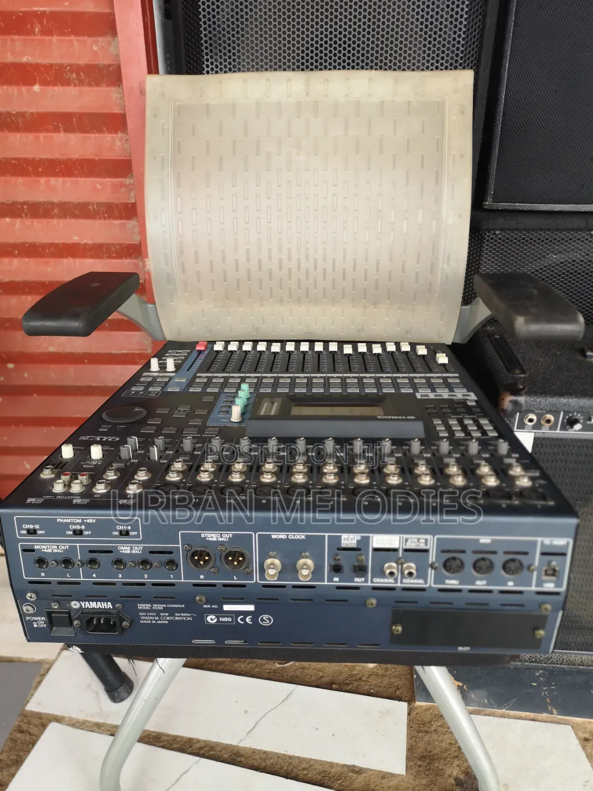 Yamaha 01v96 Digital Mixing Console