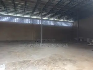 2,300 SQM Warehouse at Airport for Rent