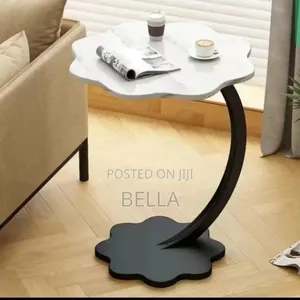 Corner /Coffee/Center Table