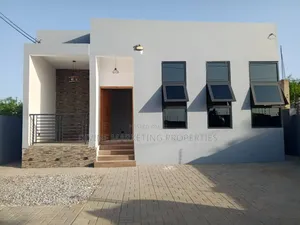 3bdrm House in Sonitra, Amasaman for sale