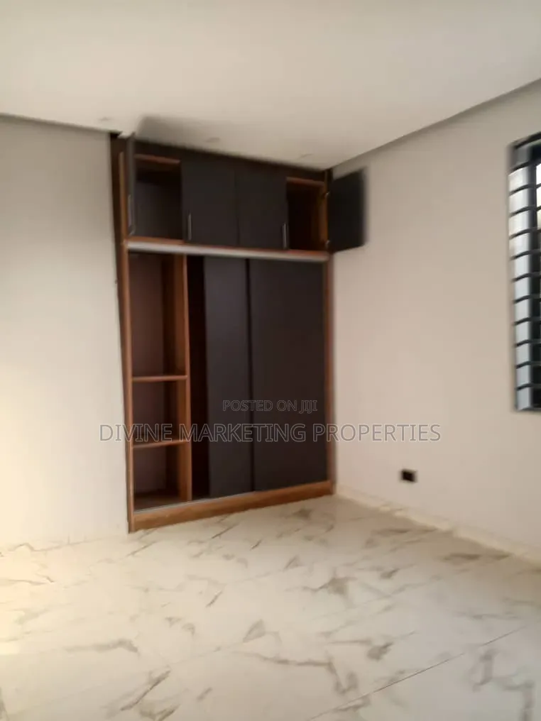 3bdrm House in Sonitra, Amasaman for sale