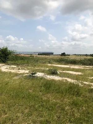 Well-Outlined Land in Prampram (No Litigation)