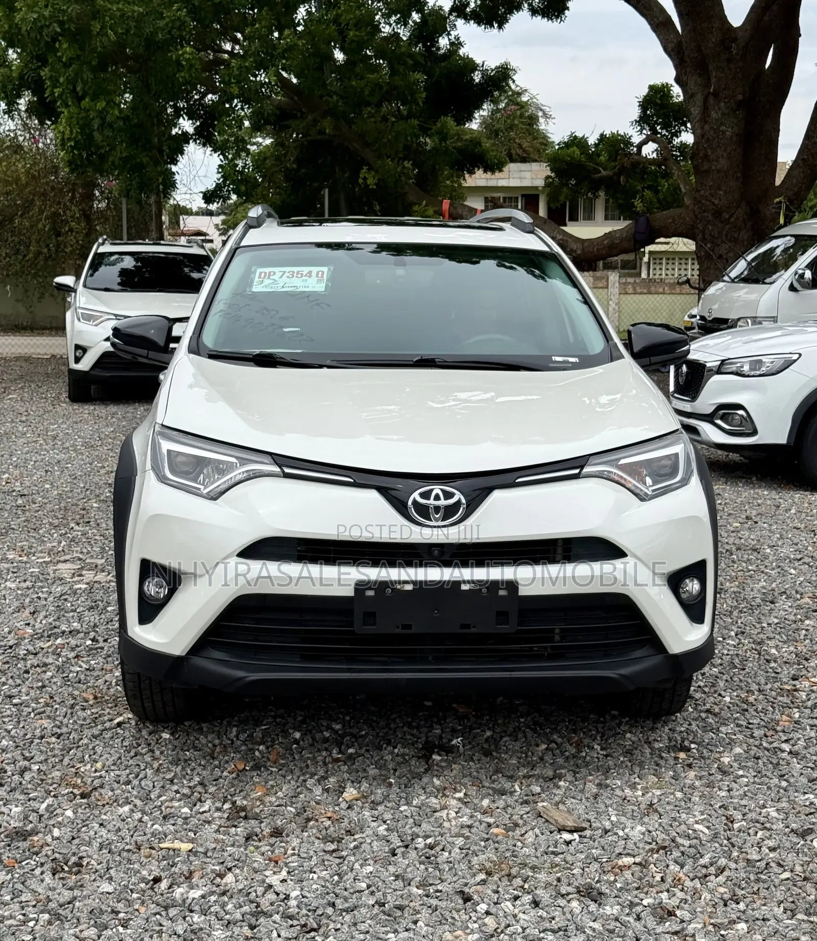 Toyota RAV4 Limited AWD 2019 White