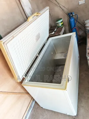 Slightly Used 415 Litres Commercial Deep Freezer