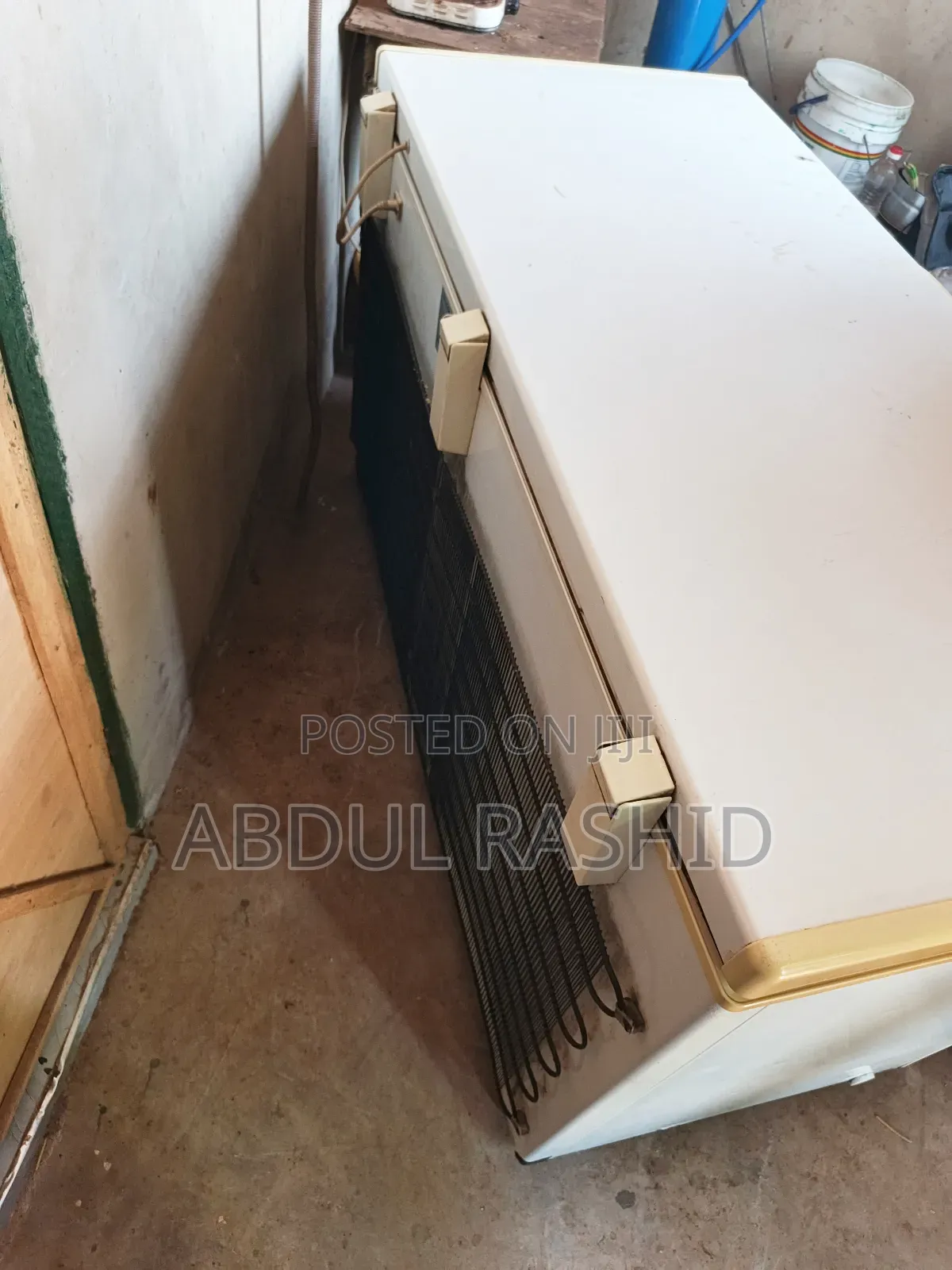 Slightly Used 415 Litres Commercial Deep Freezer