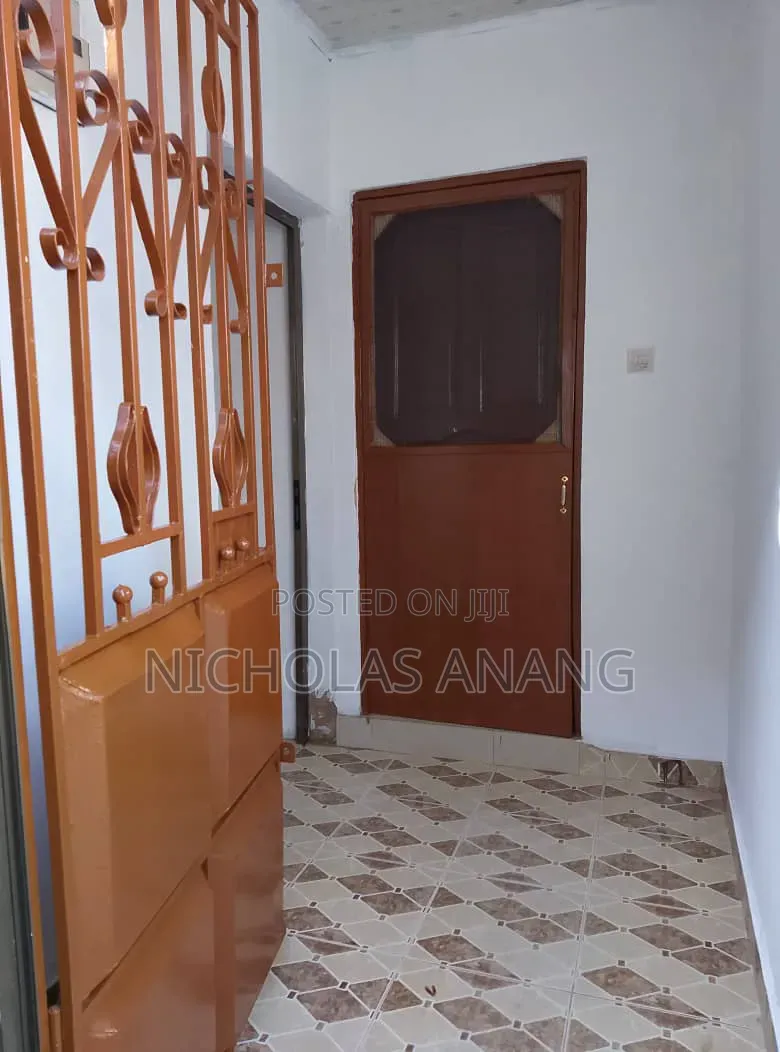 1bdrm Apartment in The Dorns Properties, New Town for rent