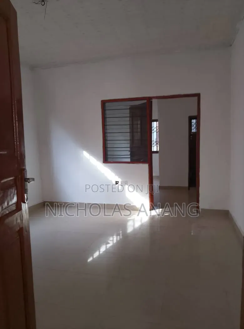 1bdrm Apartment in The Dorns Properties, New Town for rent