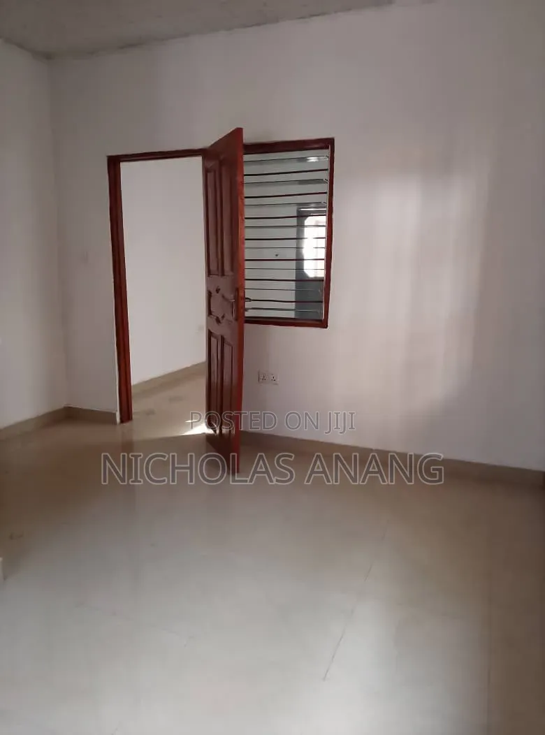 1bdrm Apartment in The Dorns Properties, New Town for rent