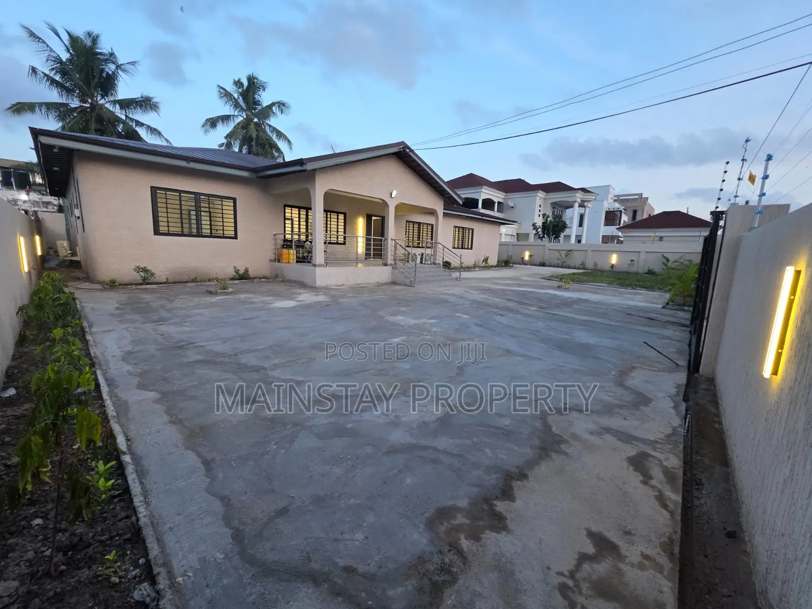 5bdrm House in Mainstay Estates, Tseaddo for rent