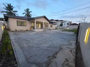 5bdrm House in Mainstay Estates, Tseaddo for rent