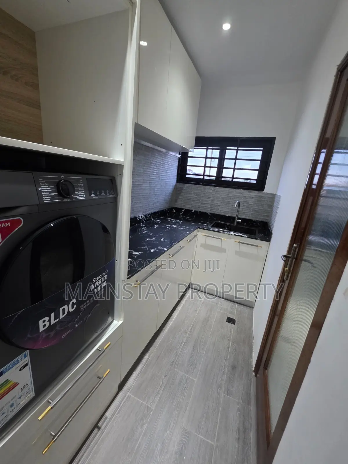 5bdrm House in Mainstay Estates, Tseaddo for rent