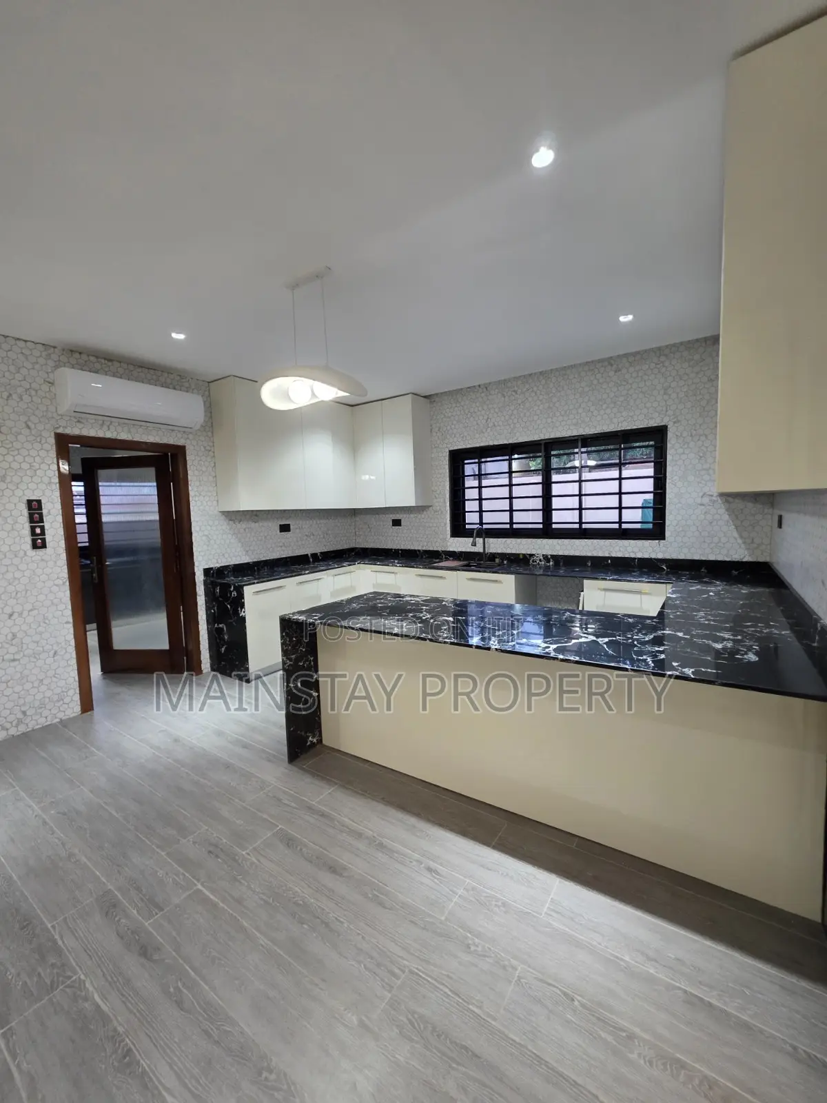 5bdrm House in Mainstay Estates, Tseaddo for rent