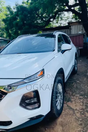 Hyundai Santa Fe Ultimate 2.0T AWD 2019 White