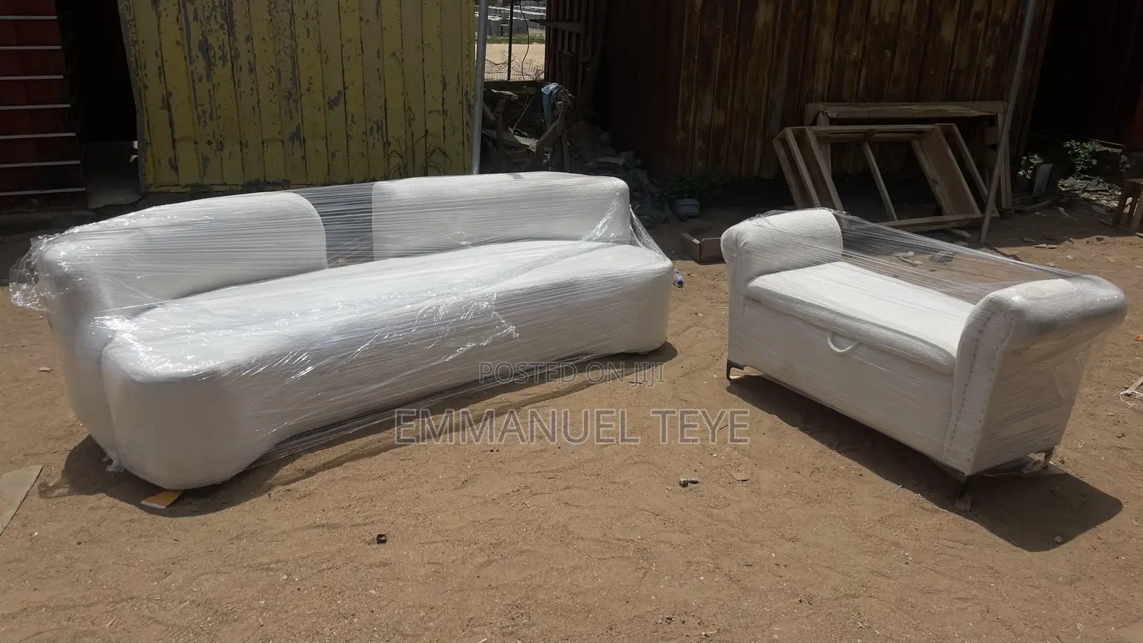 The High Quality White Material Use for Stylish Design Sofa and Table