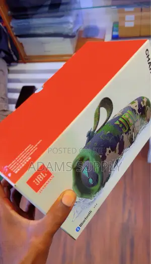 JBL Charge6
