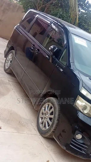 Toyota Voxy 2010 Black