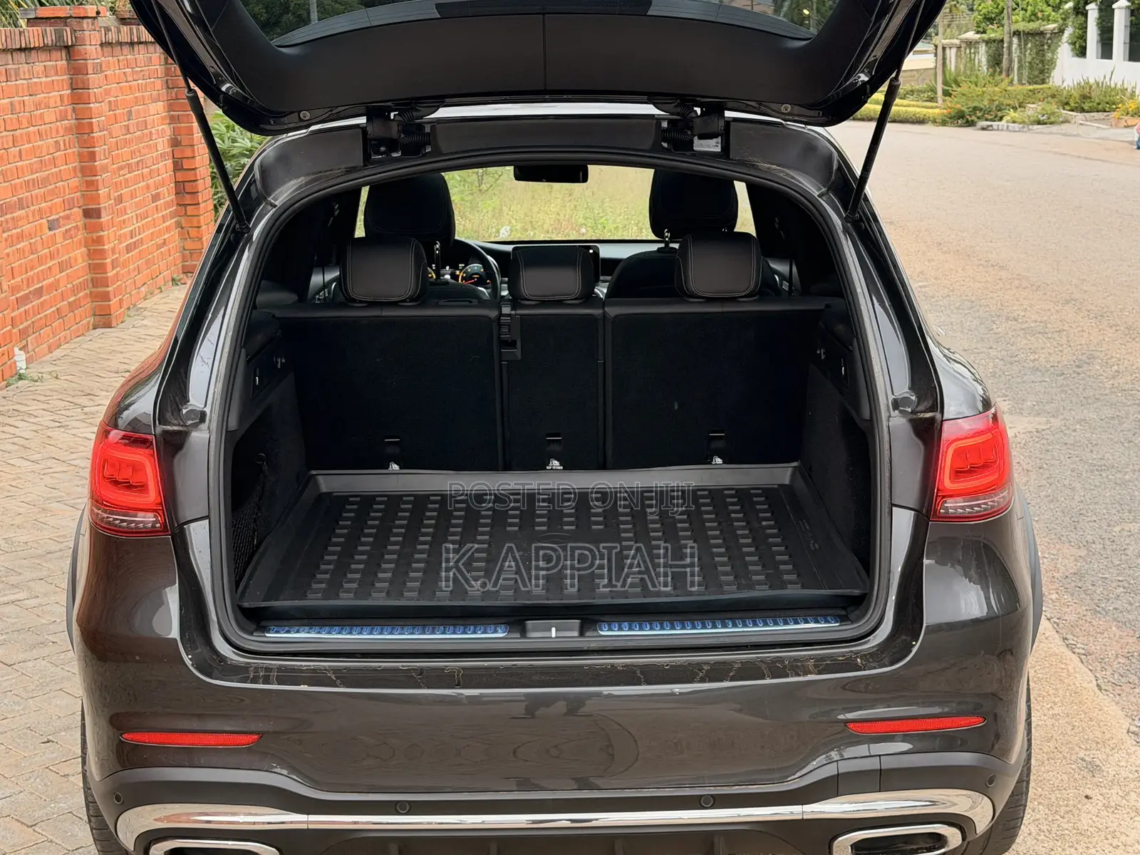Mercedes-Benz GLC-Class 2022 Black